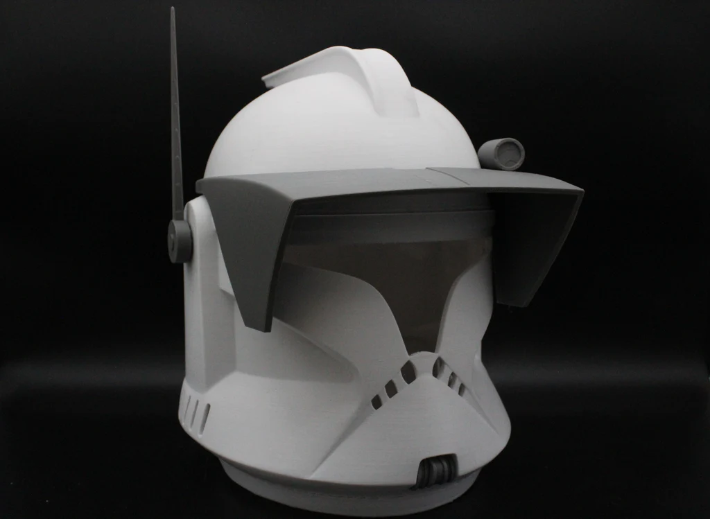 Phase 1 Clone Trooper-hjälm Commander-variant